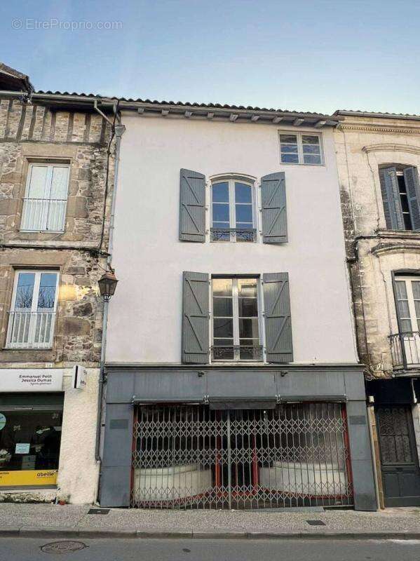 Immeuble Nontron 315 m2 - photo 13
