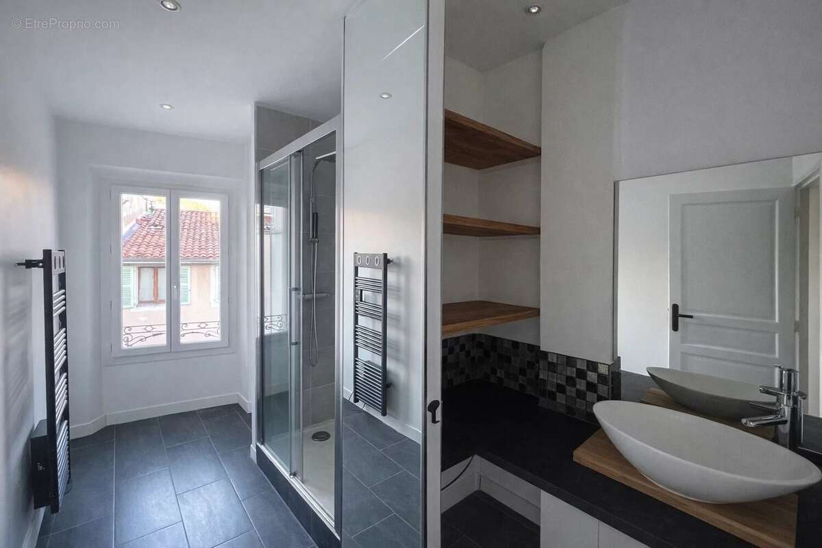 Appartement à AUBAGNE