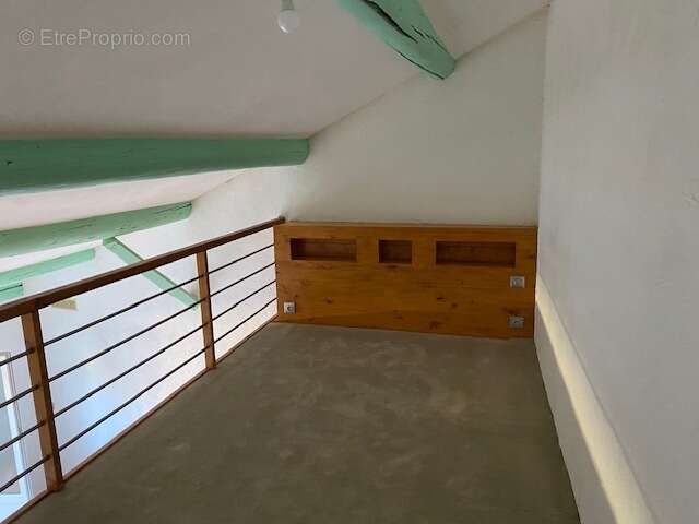 Maison à SUZE-LA-ROUSSE