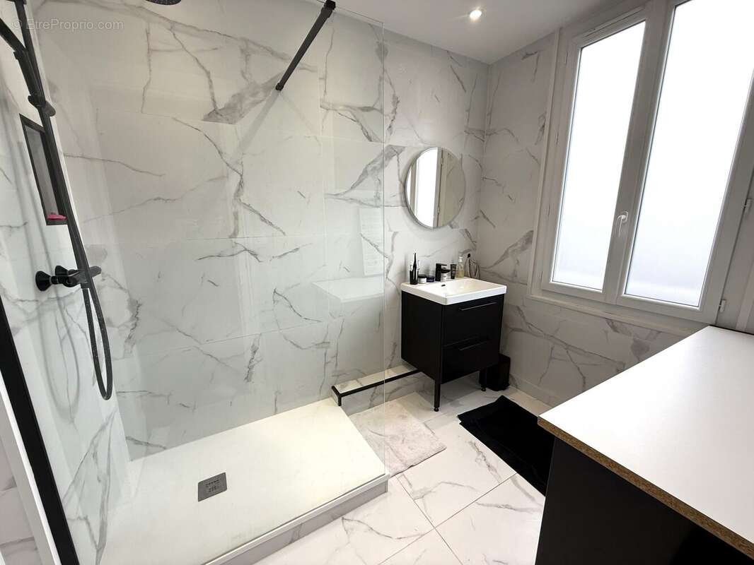 Appartement 72 m² à Le Havre  - photo 6