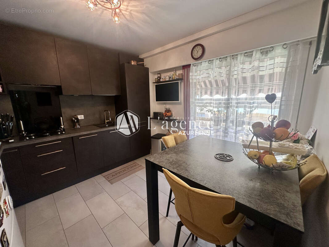 Cagnes sur mer - les vespins - 3 pièces - 73 m2 calme - terrasse - garage et parking - photo 5