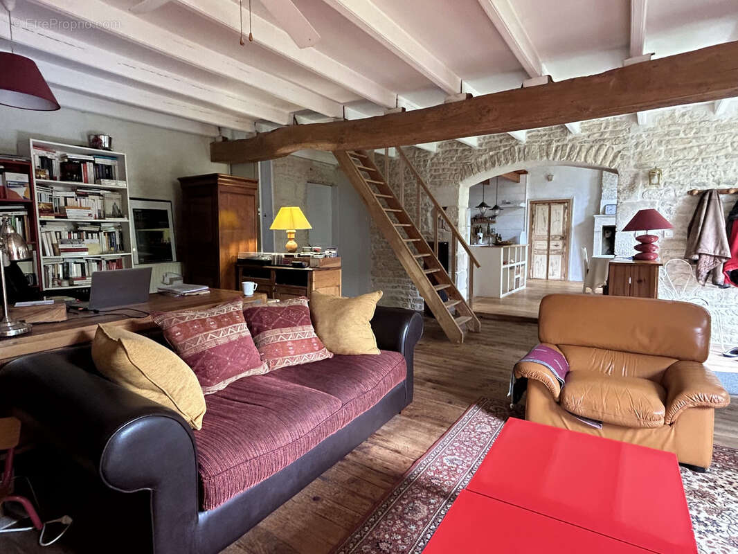 Maison à CRAMCHABAN