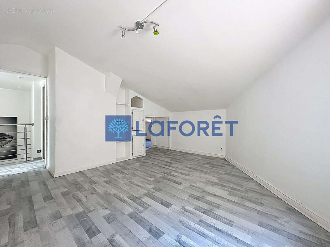 Appartement à DRAGUIGNAN