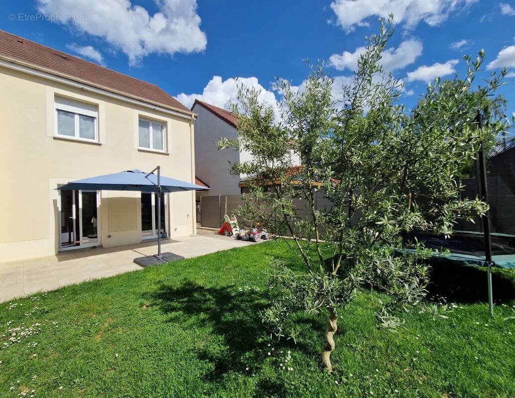 Maison à BREUILLET