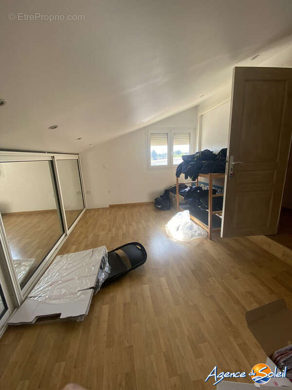 Maison 130 m² à Sigean  - photo 9