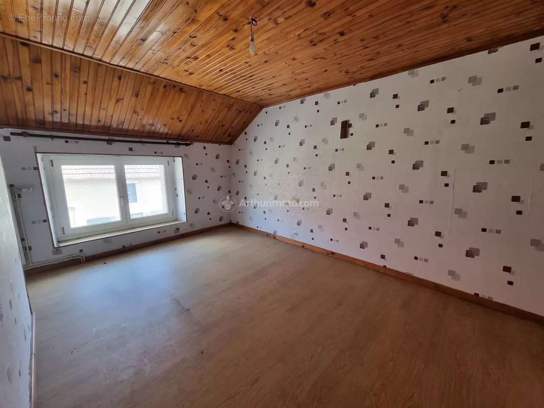 Maison à HARREVILLE-LES-CHANTEURS