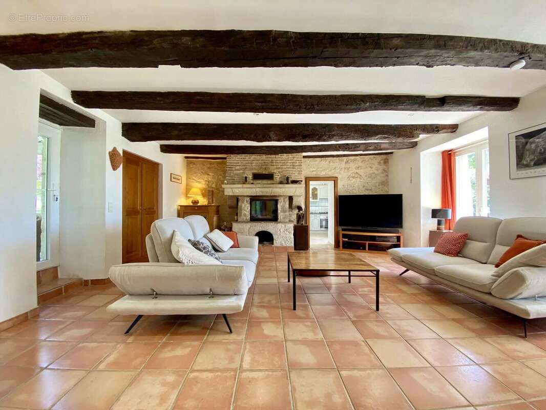 Maison à MONFLANQUIN