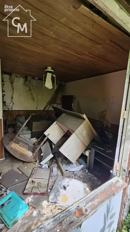 Maison à rénover entièrement- Fort potentiel - photo 6
