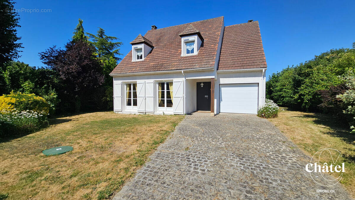 Maison à SENLIS