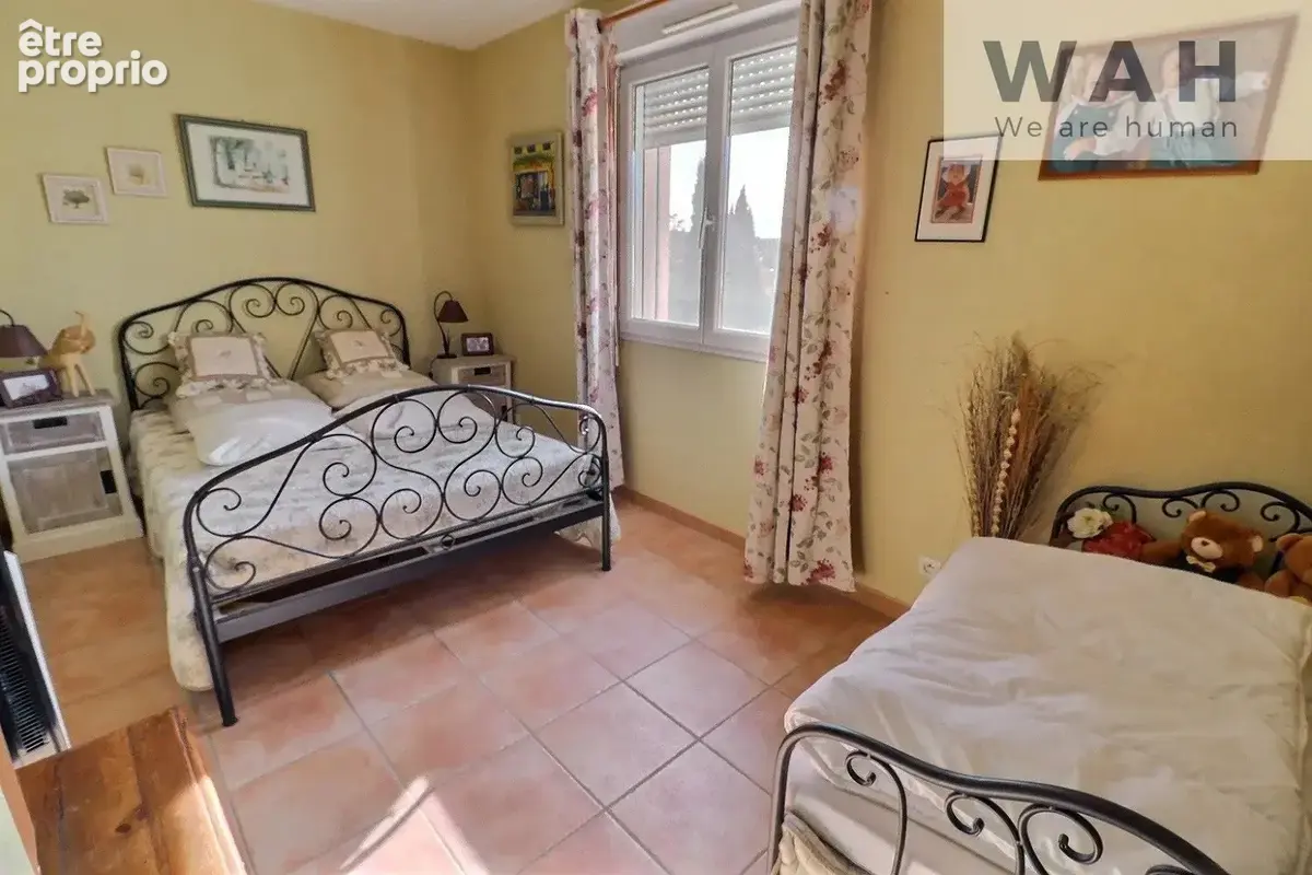 Vente villa 4 pieces piscine 34230 plaissan - photo 10