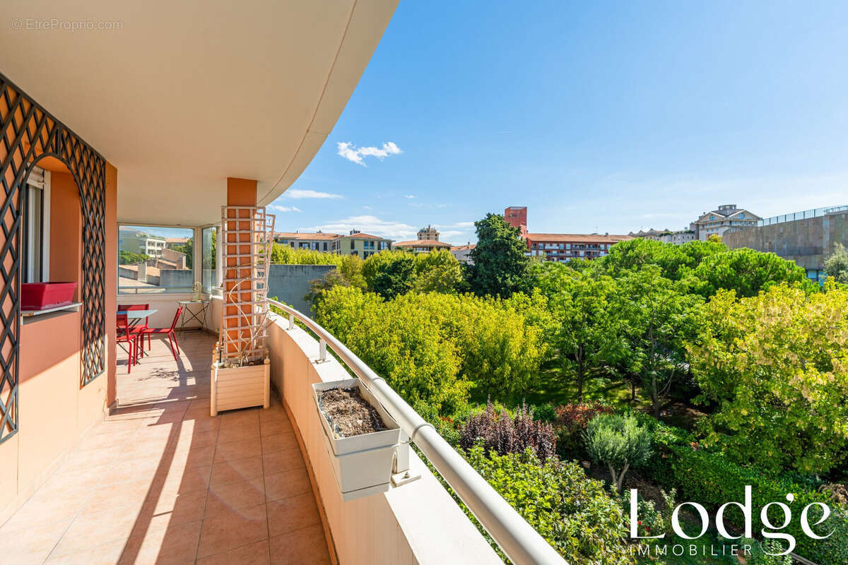 Appartement à AIX-EN-PROVENCE