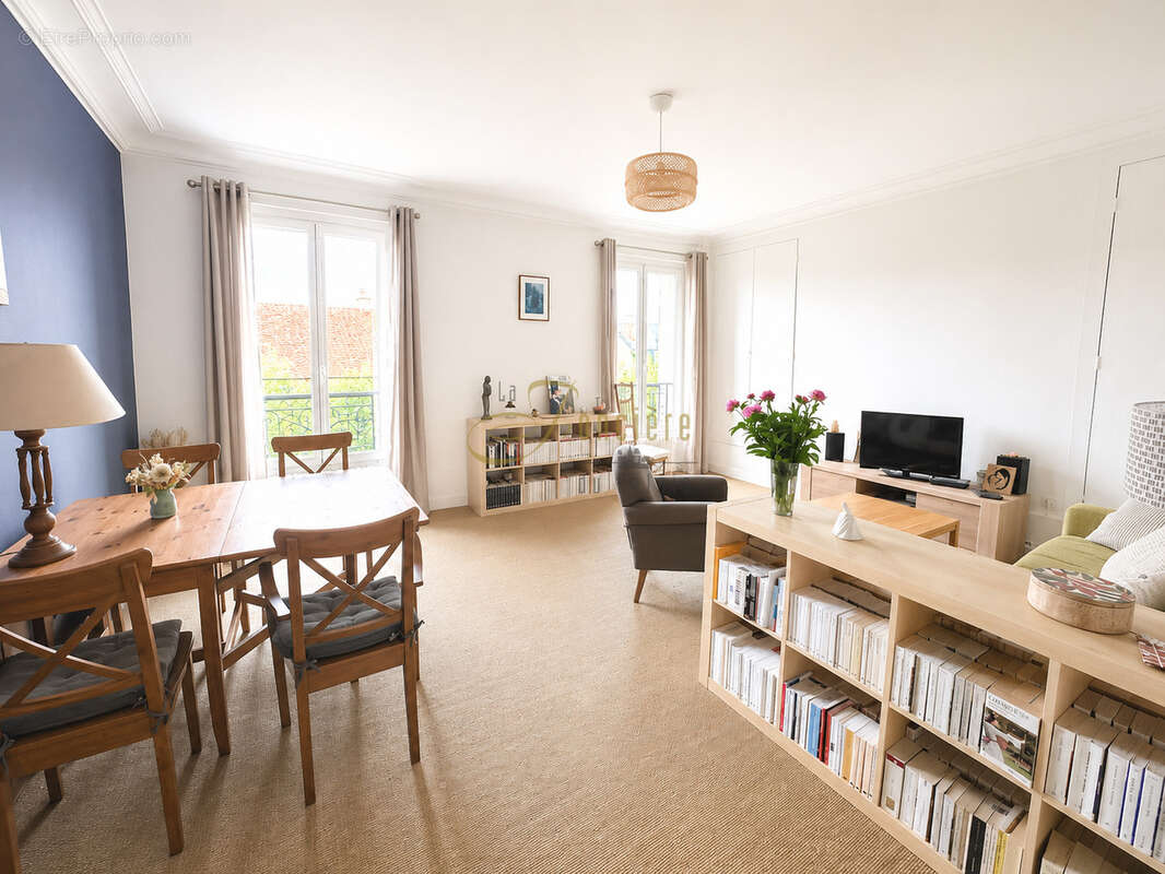 Appartement de charme au pied de la cathédrale de Bourges - photo 2
