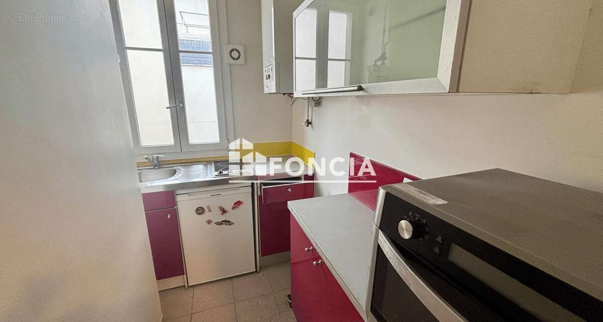 Appartement à PARIS-20E