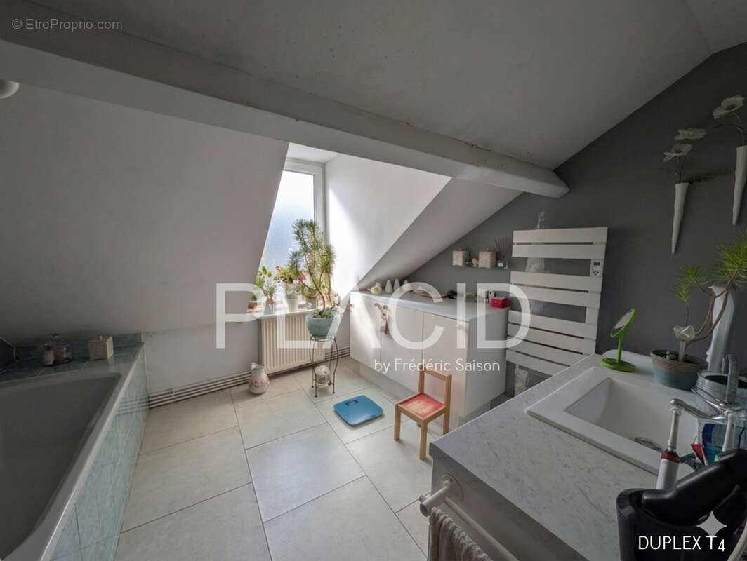 Appartement à CALAIS