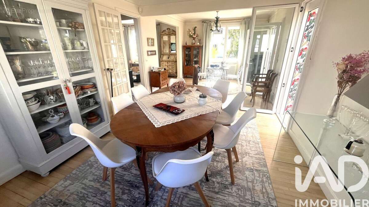 Photo 9 - Maison à VILLENEUVE-LE-ROI