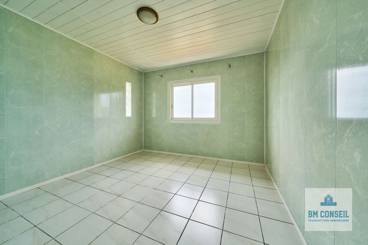 Maison à PETITE-ILE