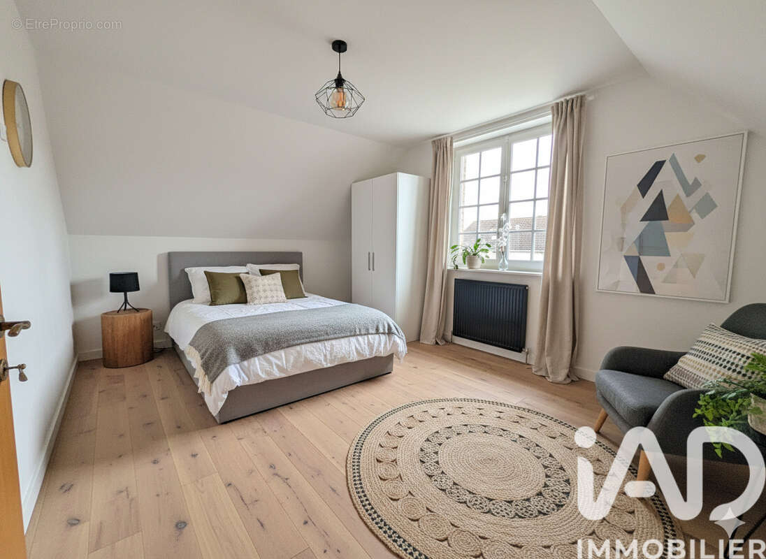 Maison 96 m² à Laigneville  - photo 2