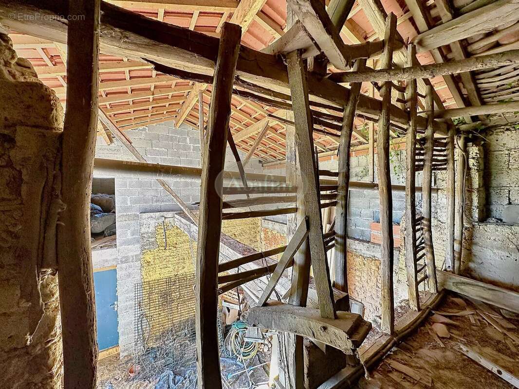 Maison à LAMARQUE-RUSTAING