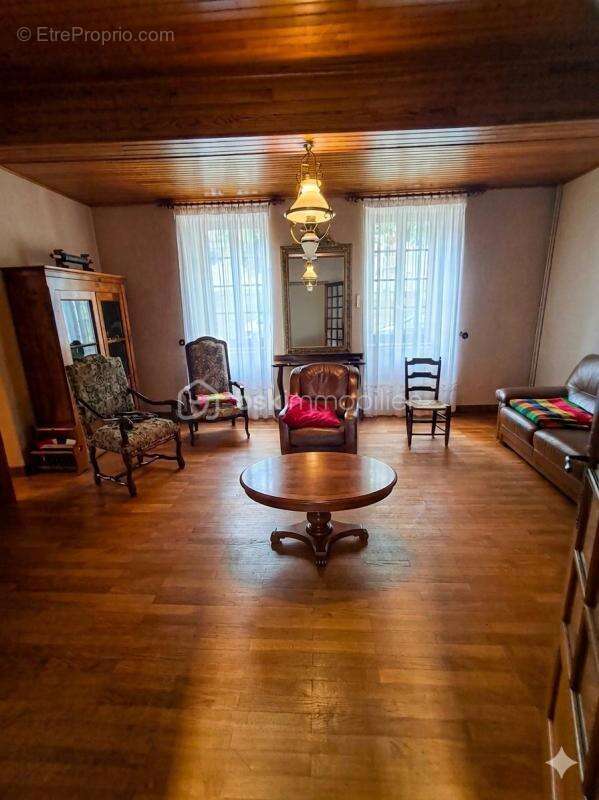 Magnifique Maison de Maître en Pierre au Cœur de Durban-sur-Arize 09240 - photo 9
