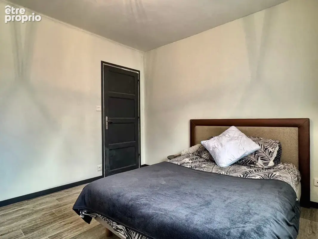 ALBERTVILLE – Maison rénovée de 147,64 m² – 4 chambres – Terrain 237 m² - photo 9