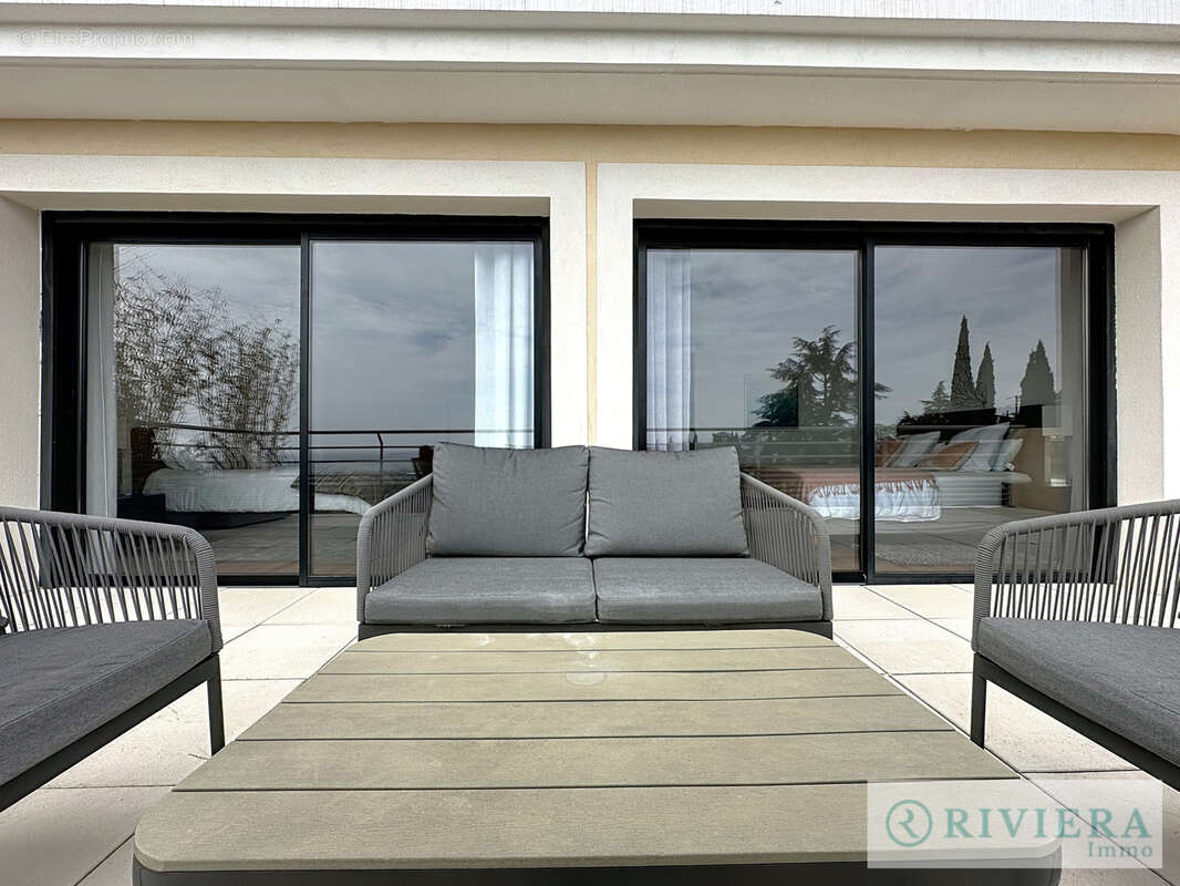 Mandelieu villa individuelle t5/t6 de 214 m2 vue mer piscine garage - photo 10