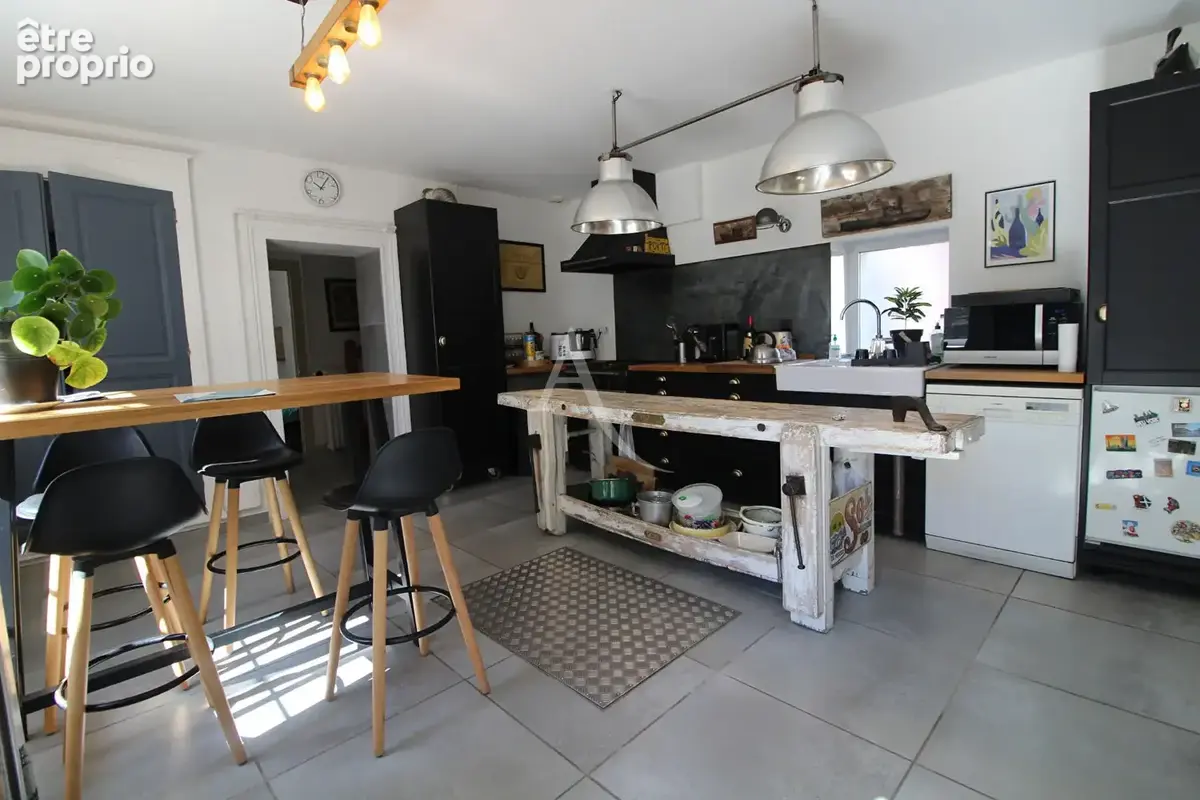 Maison 5 pièces 130 m² à vendre à Vineuil (41350) - photo 8