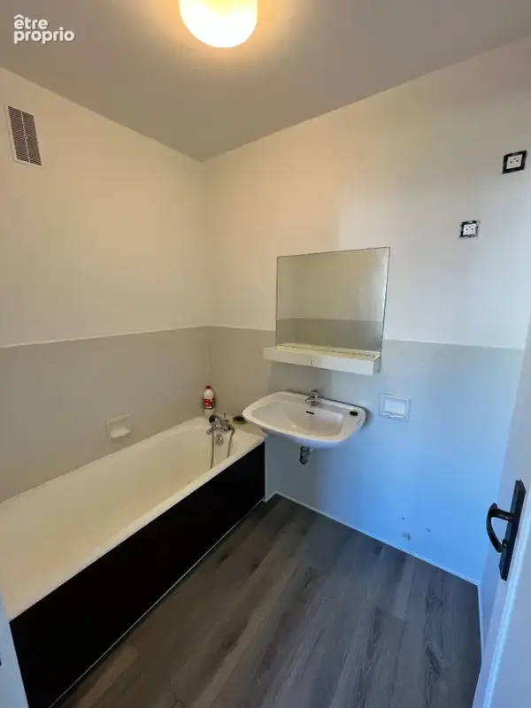 Appartement FRANCONVILLE - 2 pièces- 42.67 m2 - photo 4
