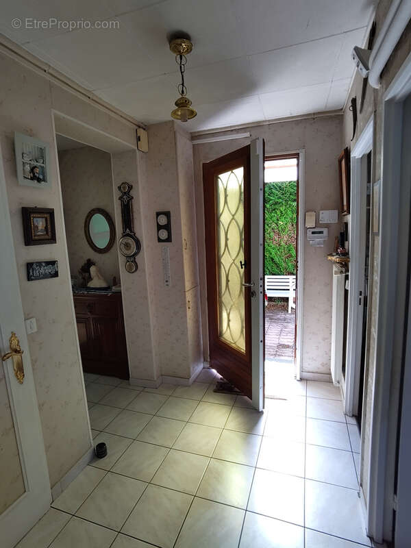 Maison de plain-pied 85 m2   3 chambres   Brétigny-sur-Orge - photo 6