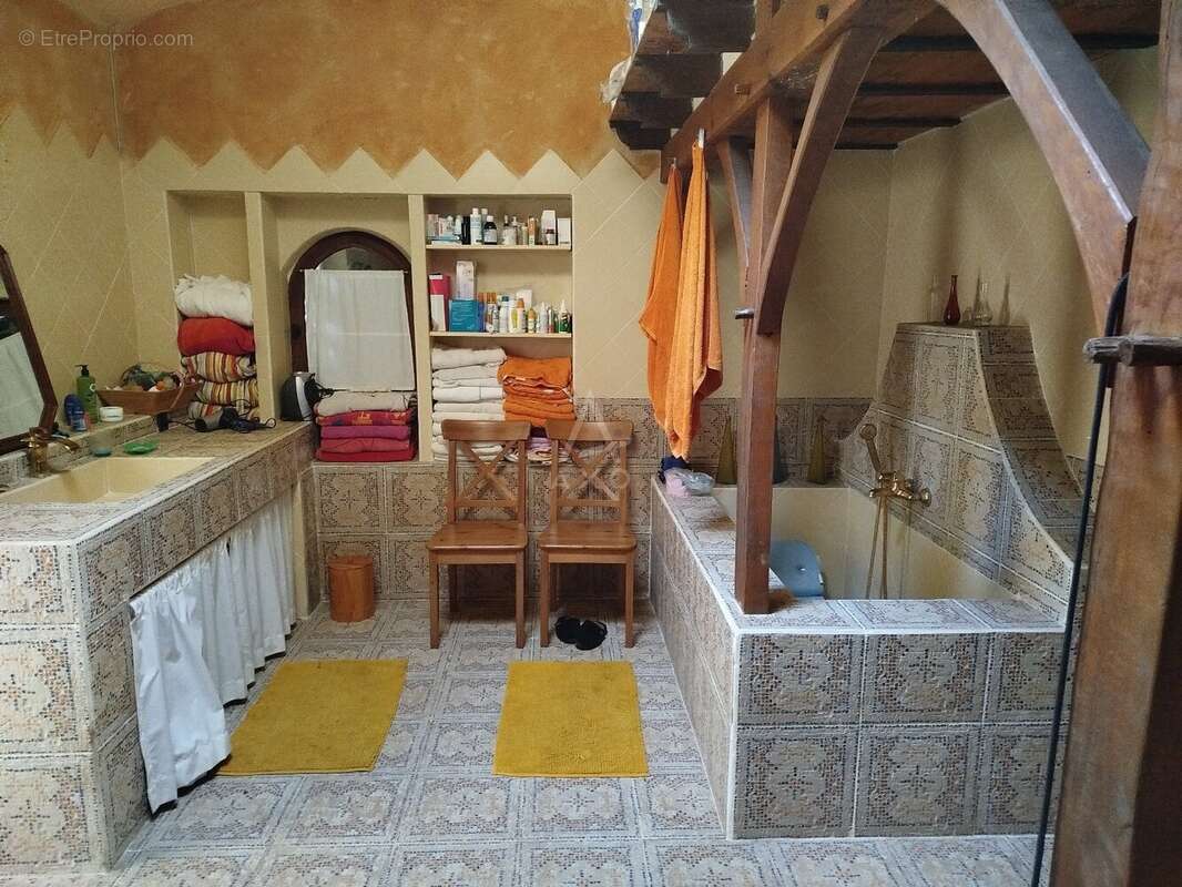Maison à COUX-ET-BIGAROQUE