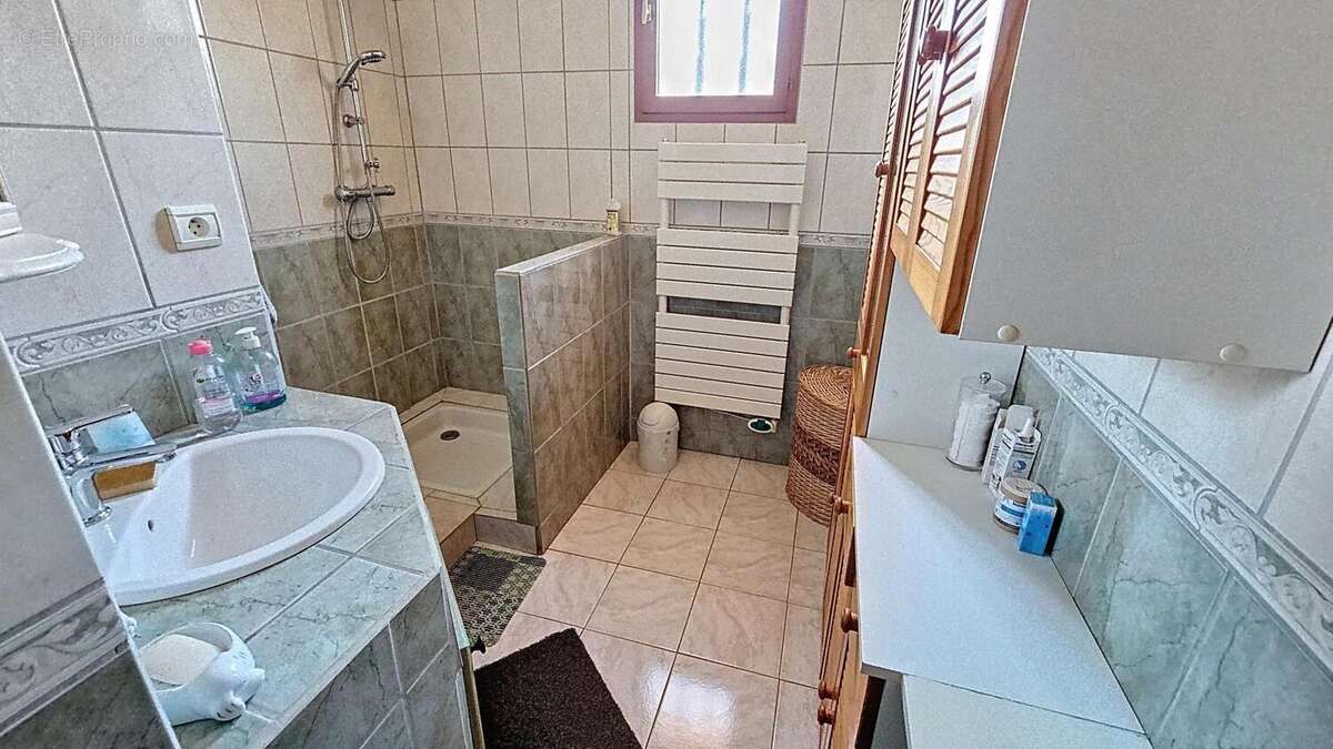 Photo 7 - Maison à SALERNES