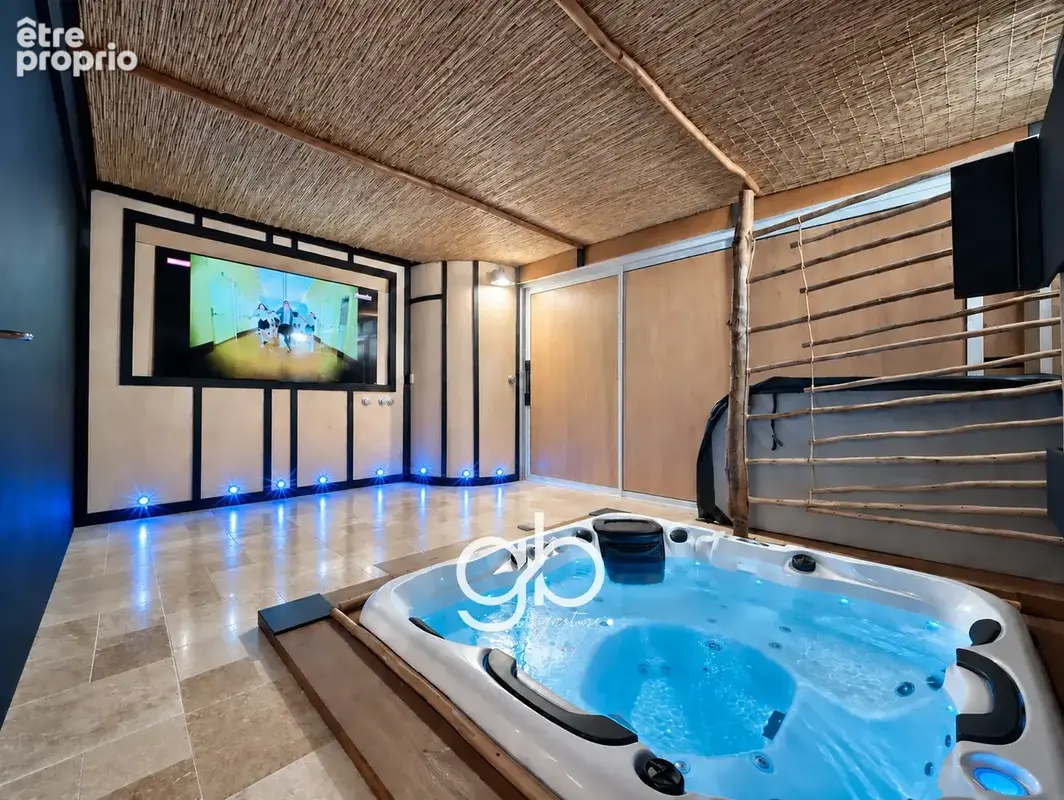 À vendre en exclusivité   propriété d’exception de 507 m2 avec espace bien-être et maison d’hôtes -  agde (34300) - photo 7