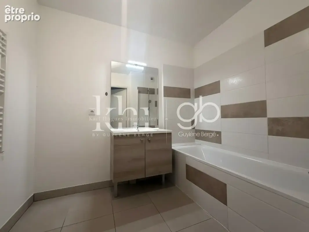 Appartement T3 dernier étage 56 m2 à JUVIGNAC (34990) - Terrasse et stationnement - photo 5