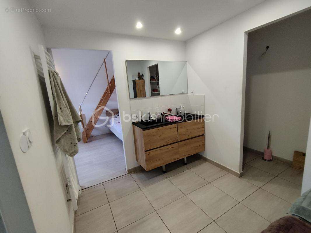 maison de 4 chambres - photo 8