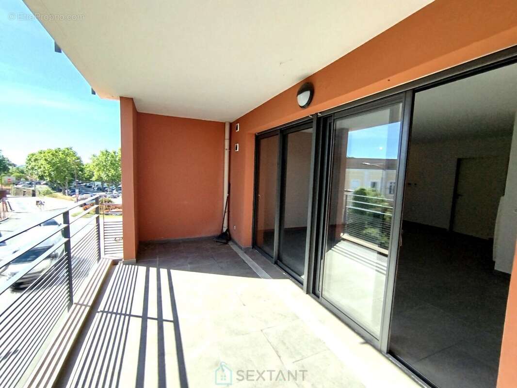 Appartement à FREJUS