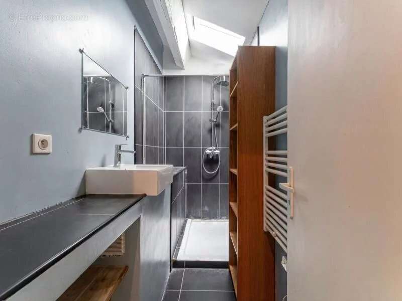 Appartement à MARSEILLE-2E