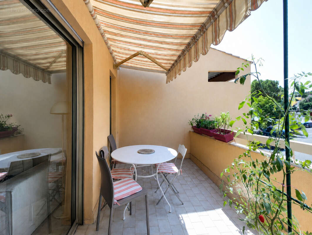 Appartement 63 m² à Vence  - photo 6
