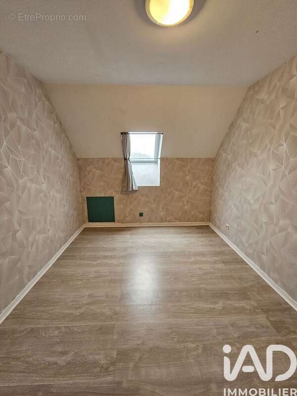 Photo 6 - Maison à CRECY-LA-CHAPELLE