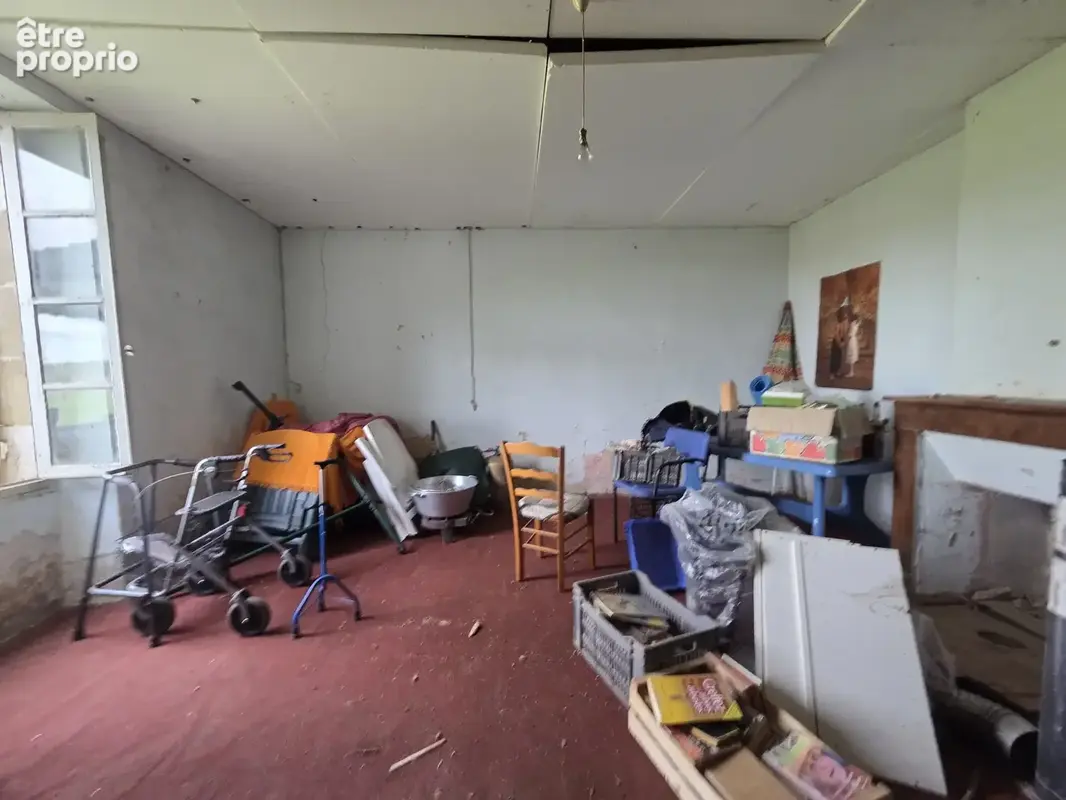 Maison en pierre à rénover   Fort potentiel d’aménagement - photo 7