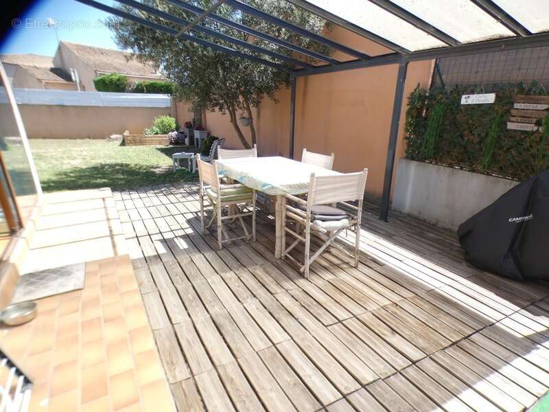 Maison à VIAS