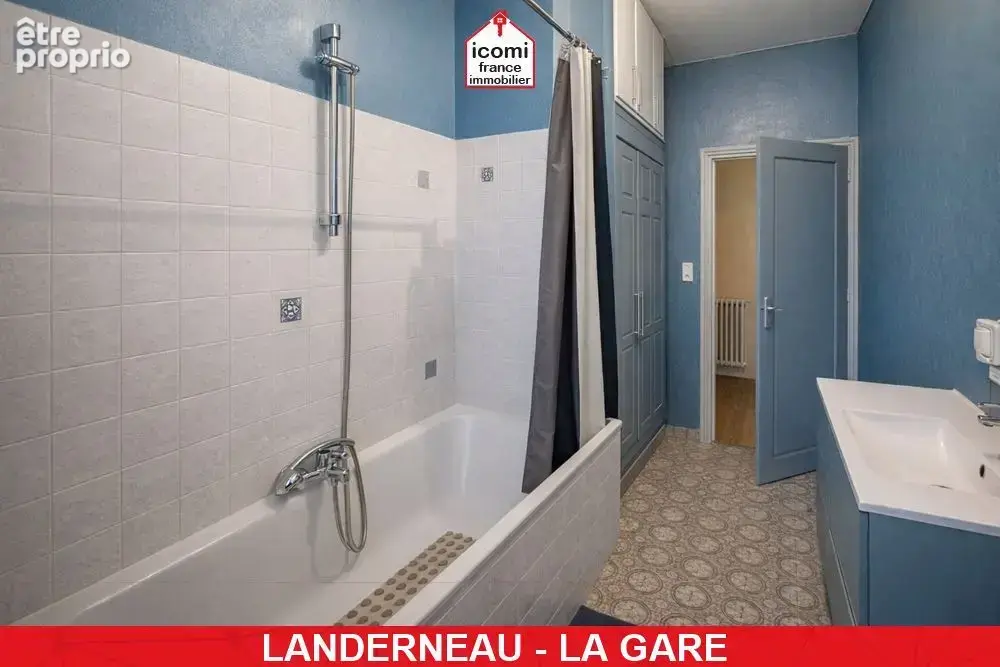 Finistere - landerneau (29800) - a vendre - maison 140m² - 6 chambres - grande piece de vie - 1000m² de terrain - centre ville - - photo 7