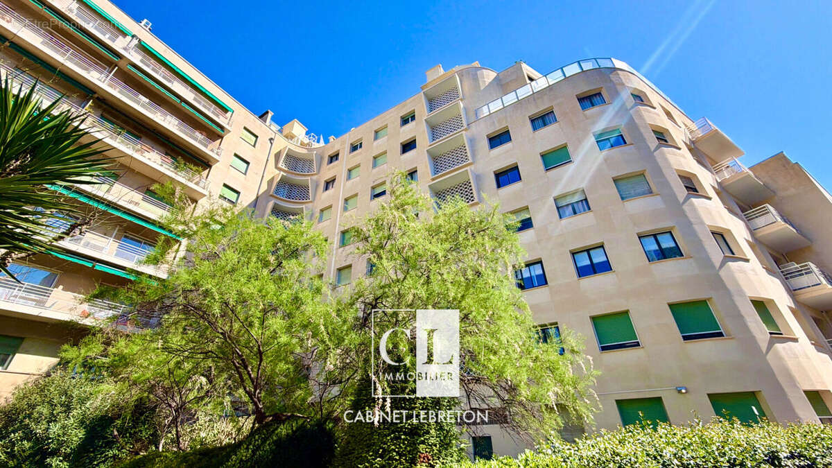 Appartement à MARSEILLE-8E
