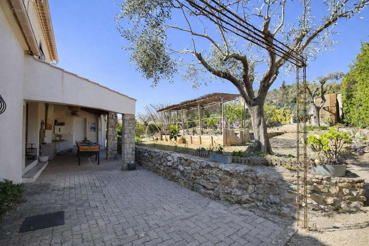 Photo 8 - Maison à BAGNOLS-EN-FORET