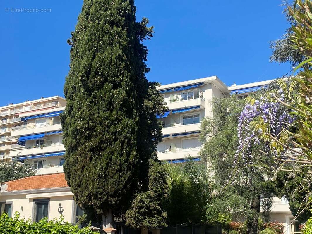 Appartement à MENTON