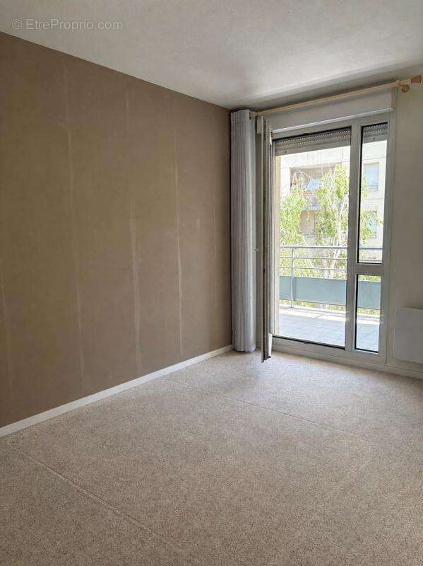 Appartement à LYON-8E