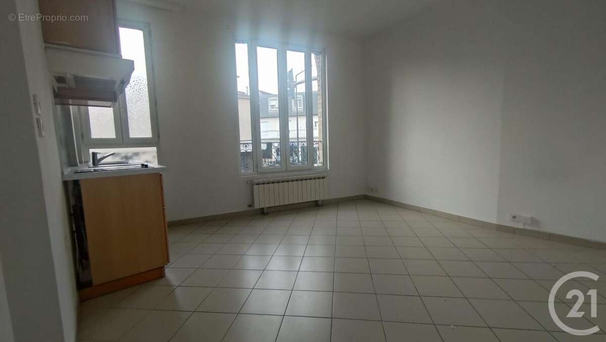 Appartement à FONTENAY-SOUS-BOIS
