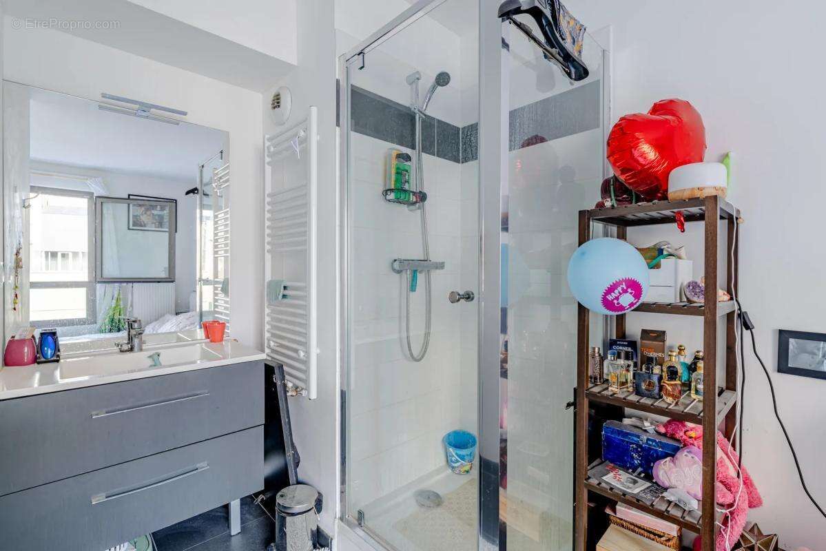 Appartement à COLOMBES