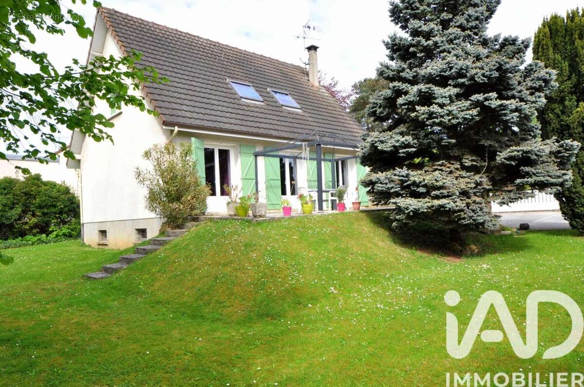 Photo 1 - Maison à SAINT-GERMAIN-LES-ARPAJON