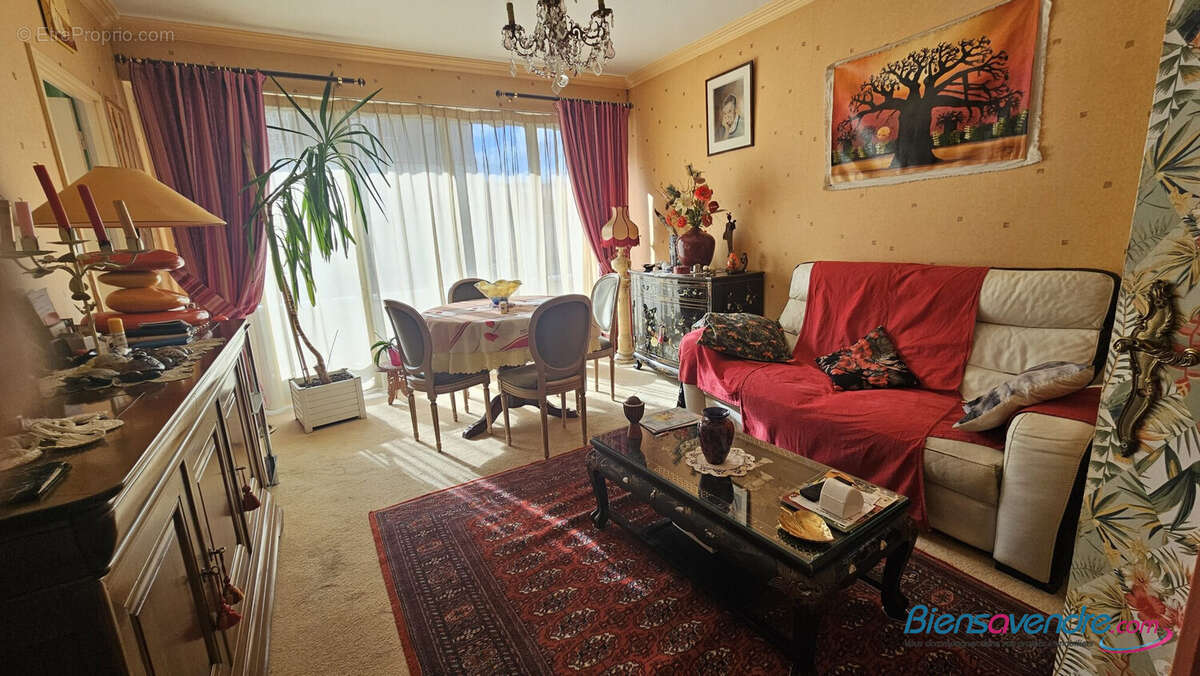 Appartement à POITIERS