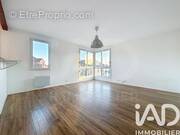 Photo 1 - Appartement à PONTAULT-COMBAULT