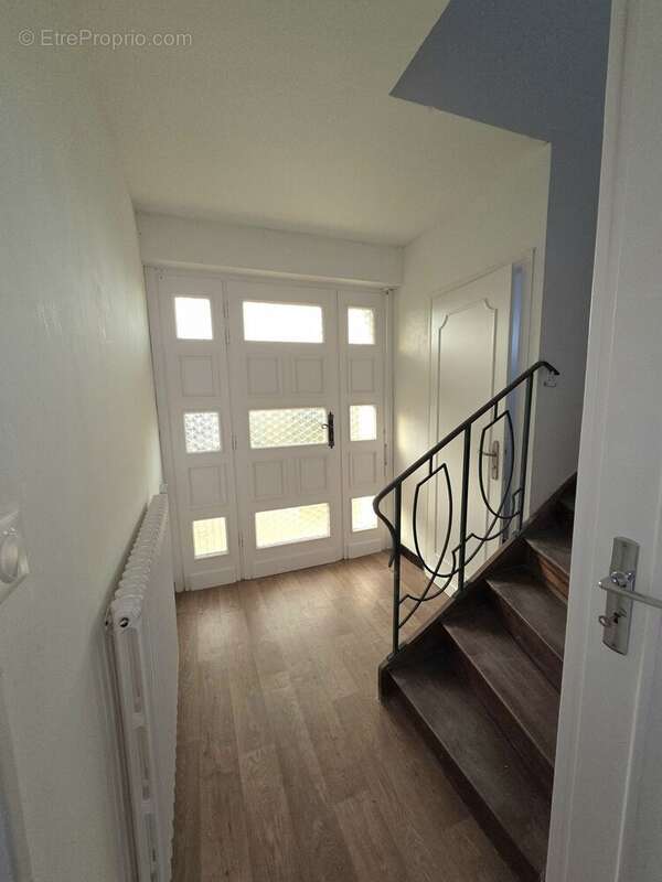 Maison à AULNOYE-AYMERIES